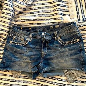 Miss Me Standard Easy Short